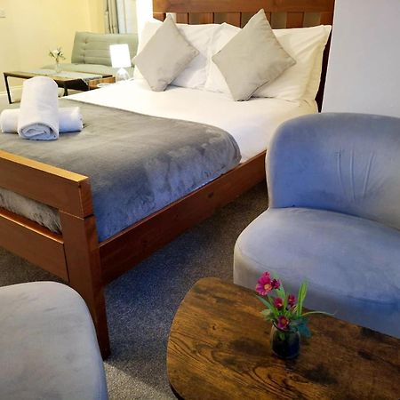 Inn By The Sea, Portsmouth - En Suite Rooms With Sea View Possible, Parking Ev 22Kw ภายนอก รูปภาพ