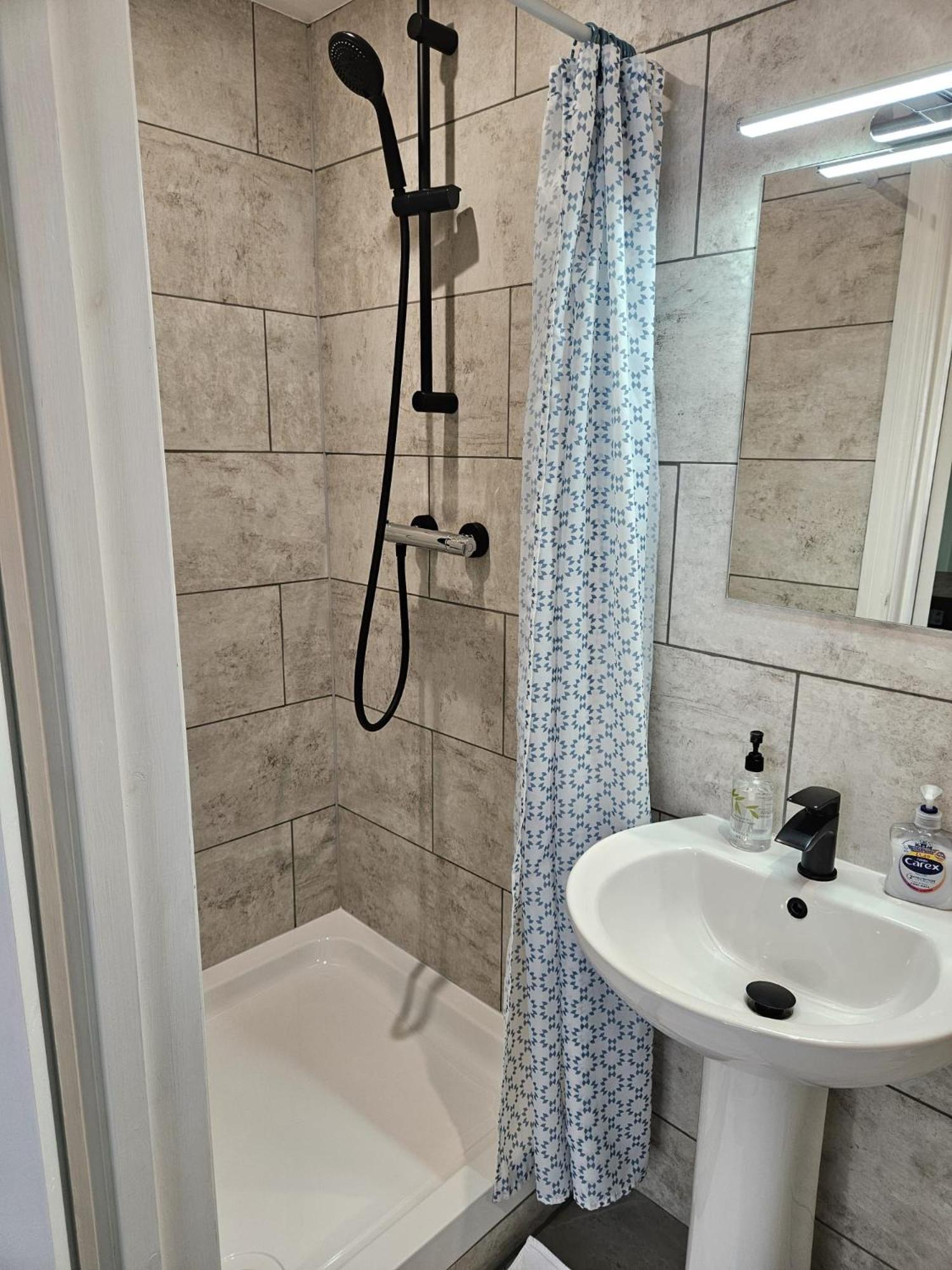 Inn By The Sea, Portsmouth - En Suite Rooms With Sea View Possible, Parking Ev 22Kw ภายนอก รูปภาพ